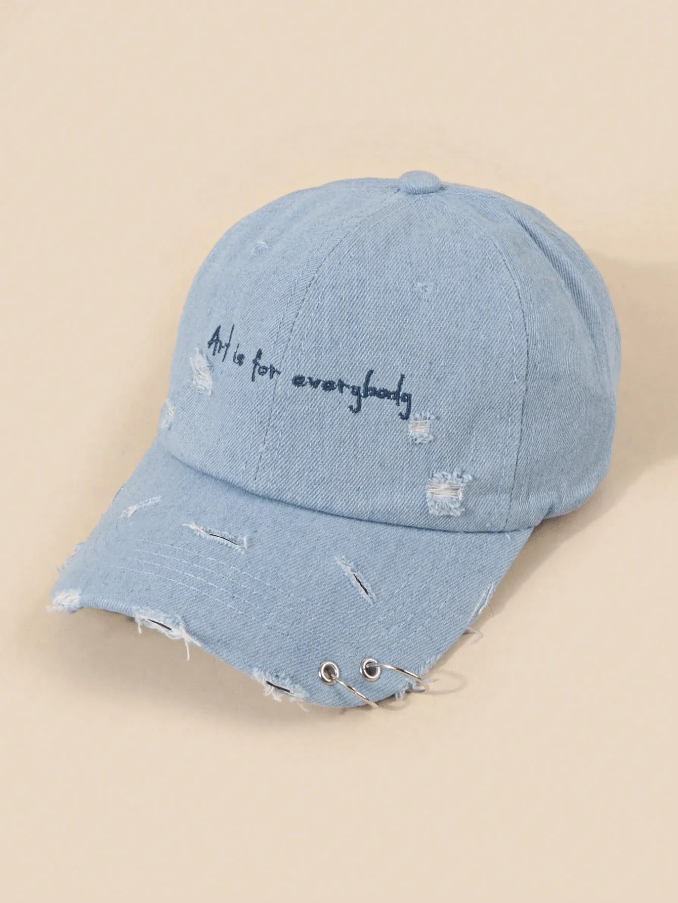 Casquette Art Is For Everybody effilochee et brodee bleu clair de haut