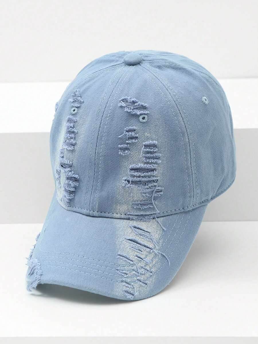 casquette delavee style efilochee bleu claire de haut