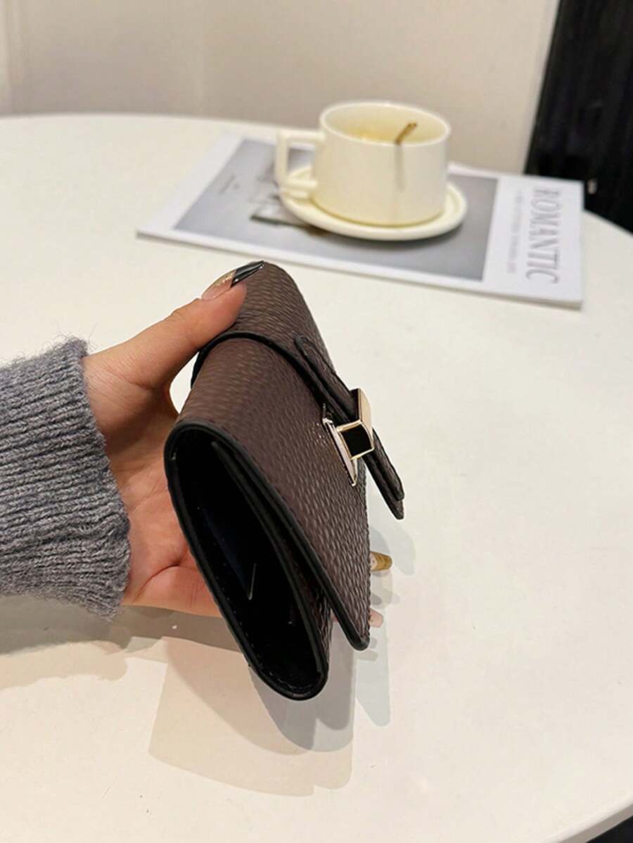 dimension portemonnaie femme marron luci 4